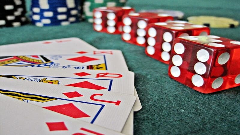 mau binh 1 Game bài Mậu Binh quen thuộc với nhiều người chơi